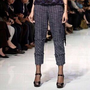 Natalia Kiantoro Bahan  Escher pants tweed black/cream size UK8/US4